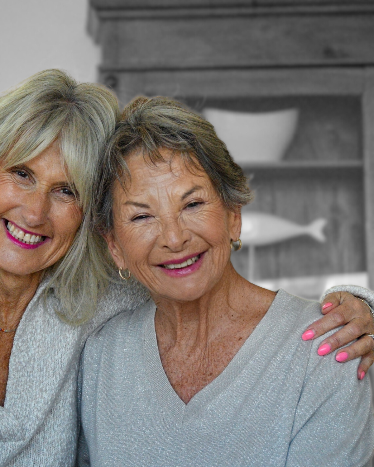 Milson Bella V Neck - Duvet/Silver