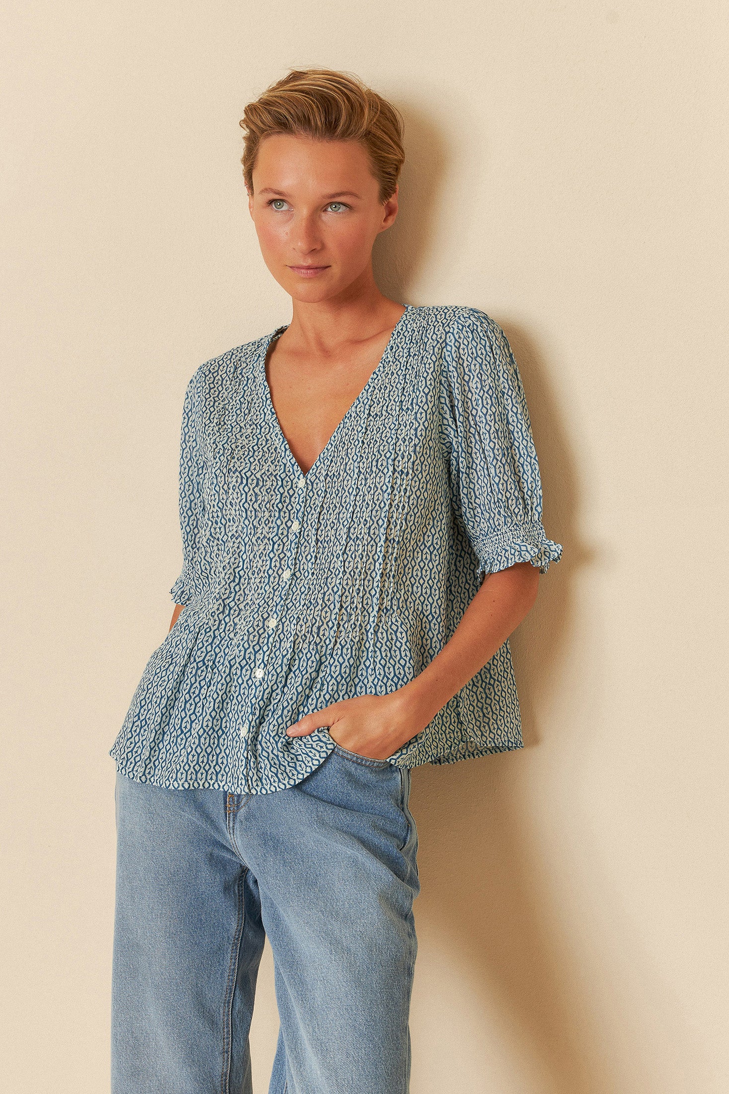 Indi & Cold Elastic Short Sleeve Shirt (BK171) - Indigo