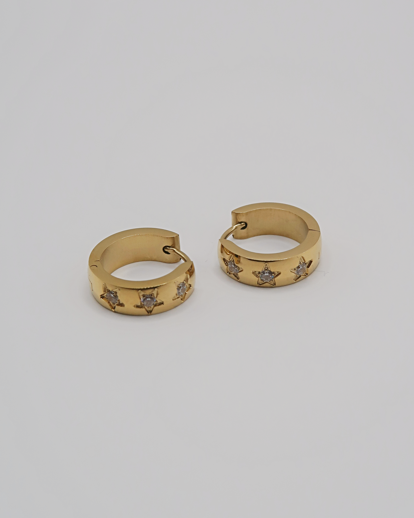 Humbleworks Bergman Cubic Zirconia Earrings - Gold
