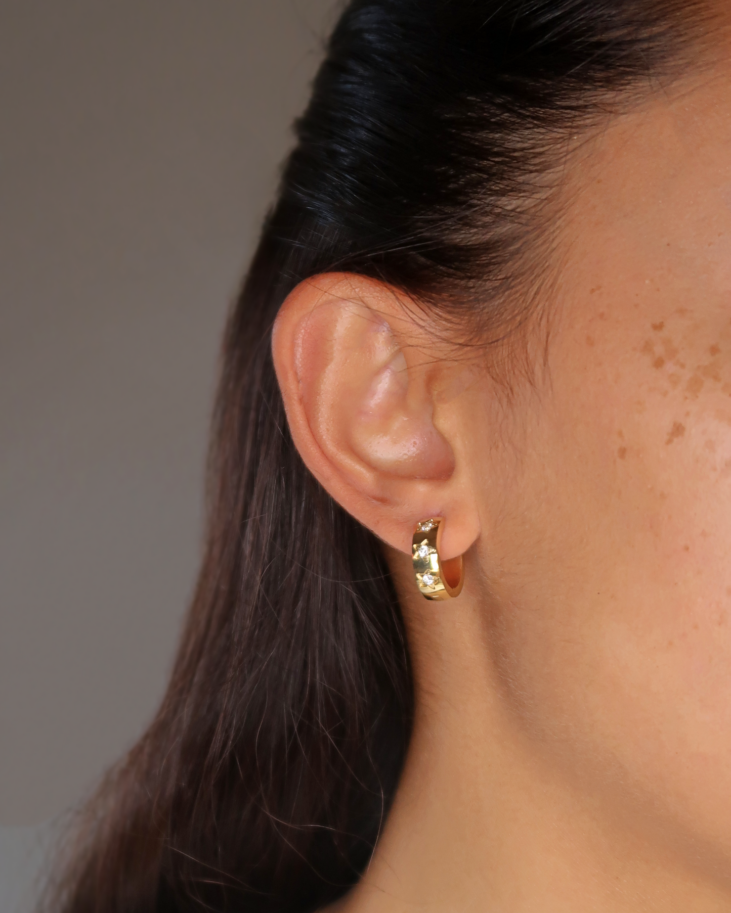Humbleworks Bergman Cubic Zirconia Earrings - Gold