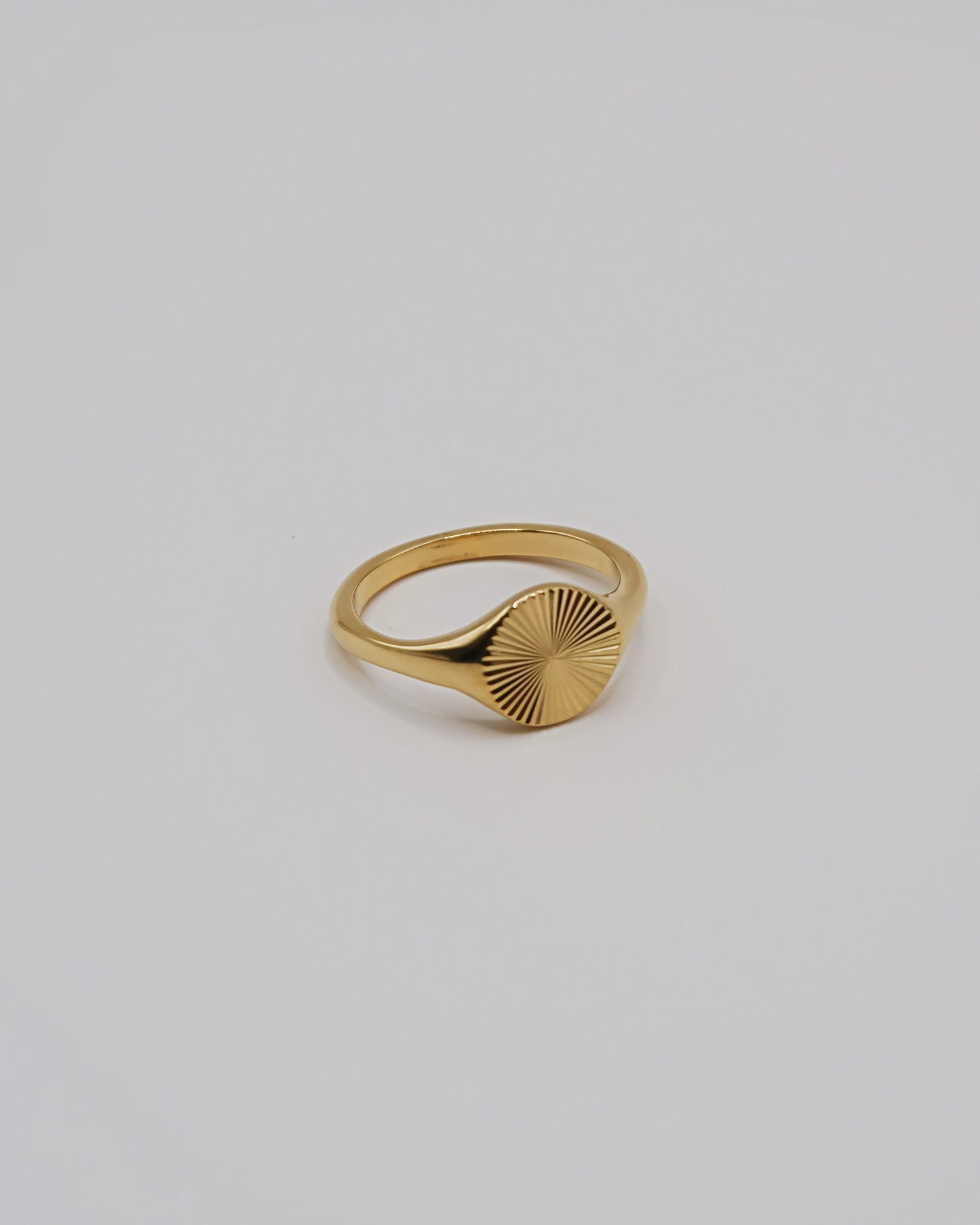 Humbleworks Cruz Geometric Ring - Gold