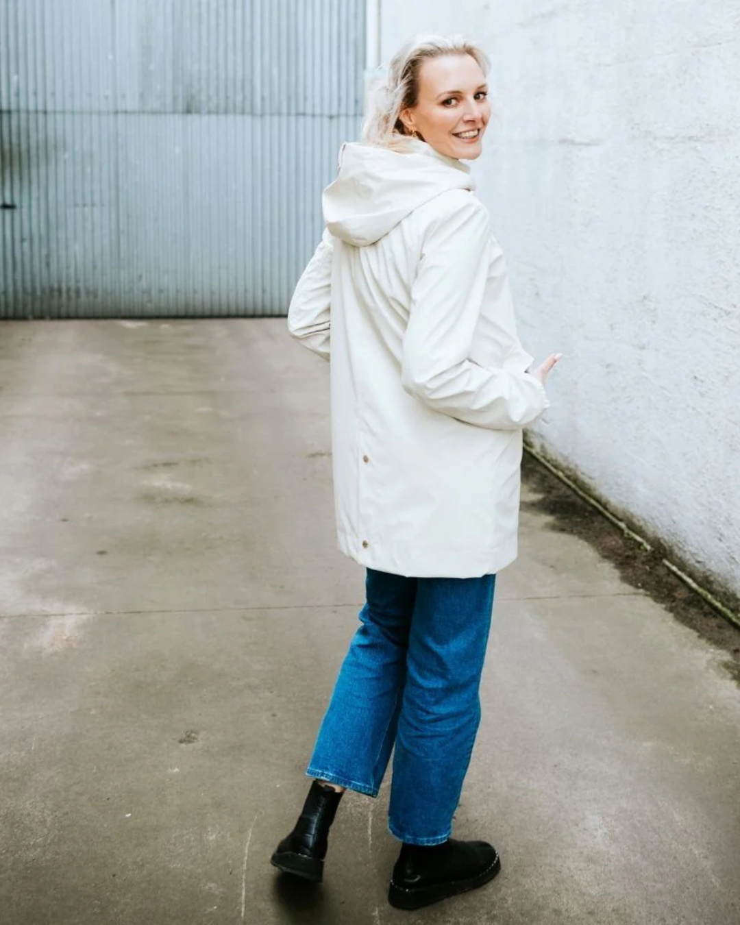 Moke Anika Raincoat - Cream