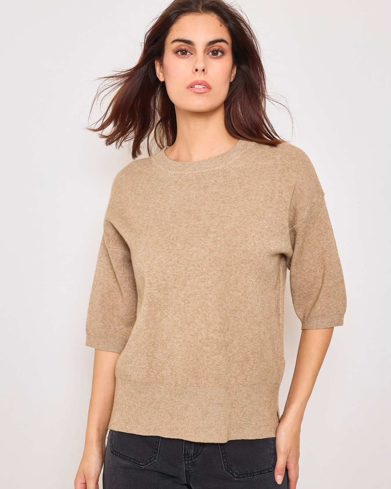 Sunny Studio Paris Elsa 3/4 Sleeve Crew - Camel