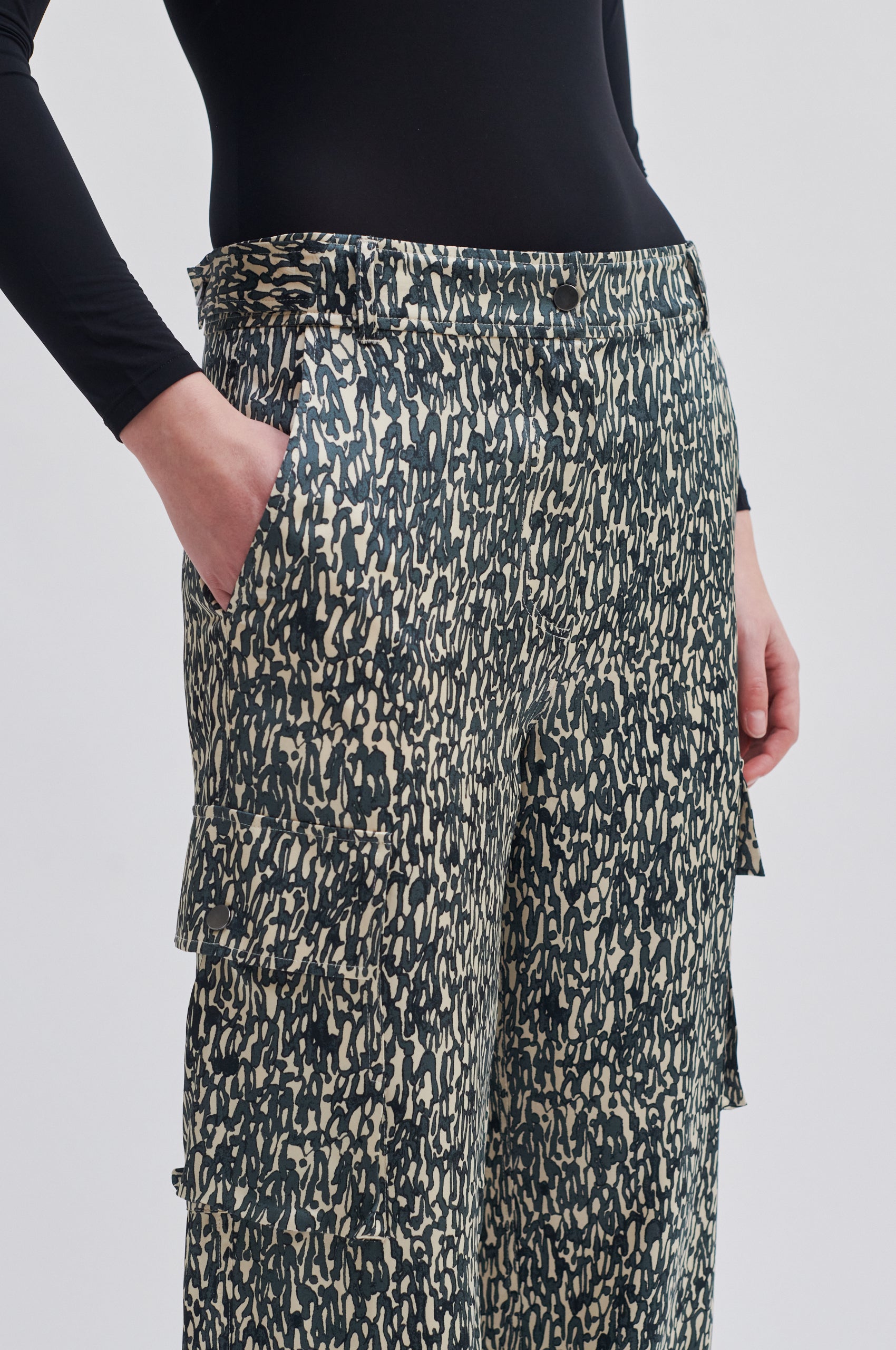 Second Female Luna Track Trousers - Woodland Gray