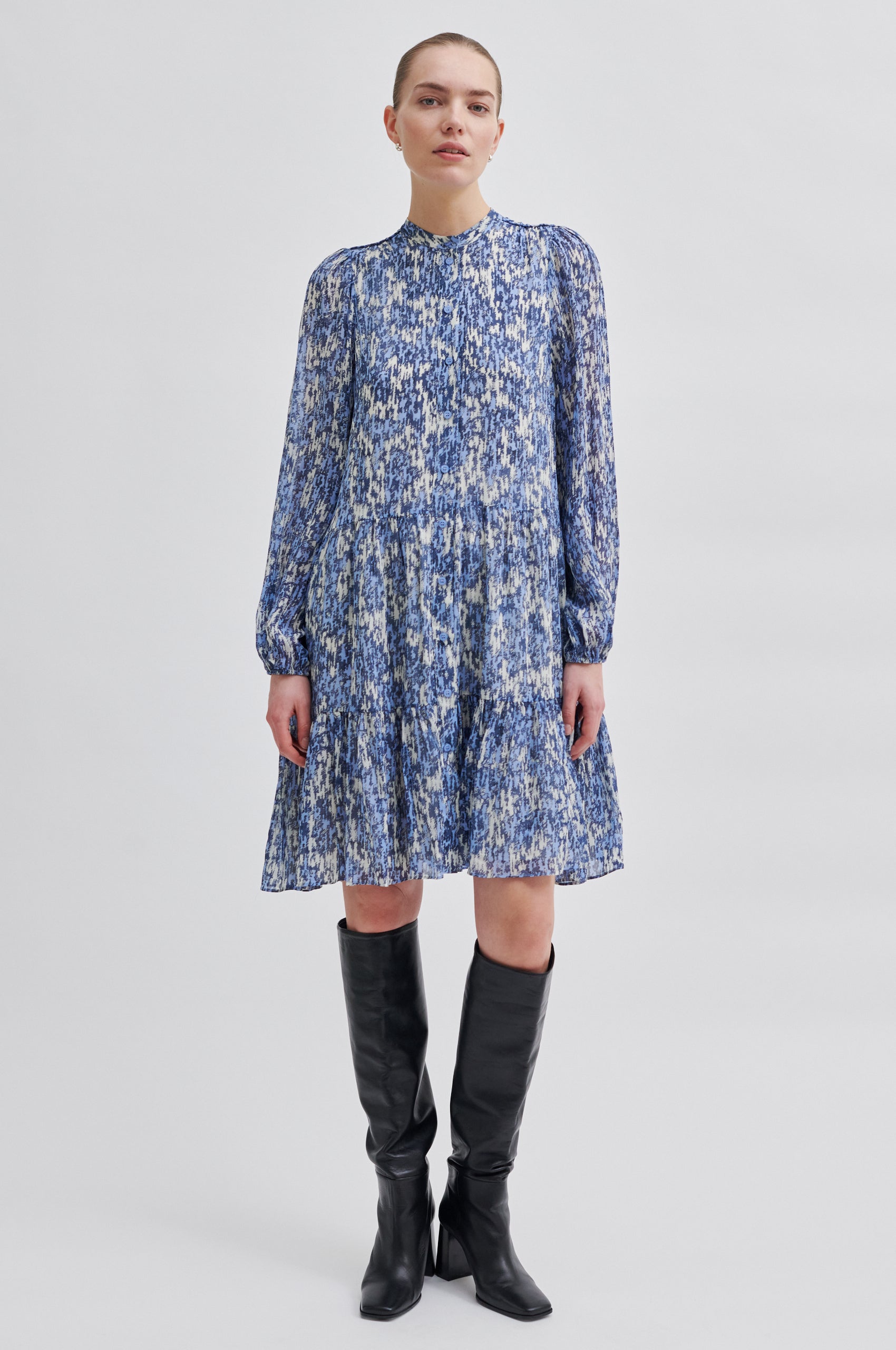Second Female Manner Dress - Grapemist