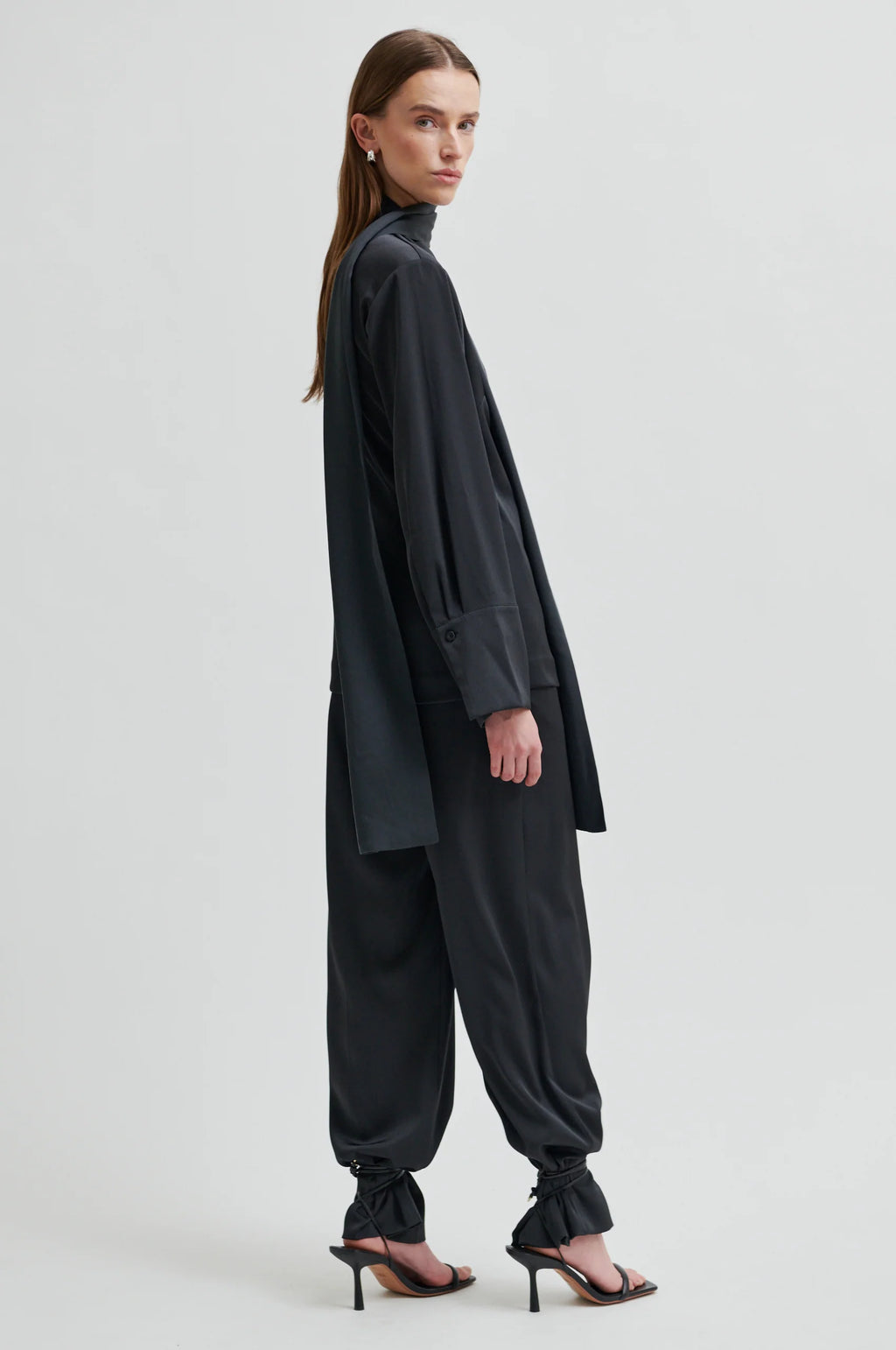 Second Female Glari Pant - Black Sand