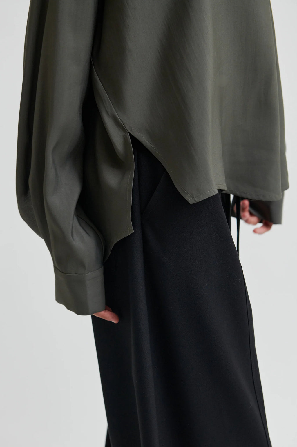 Second Female Timeline Blouse - Beluga