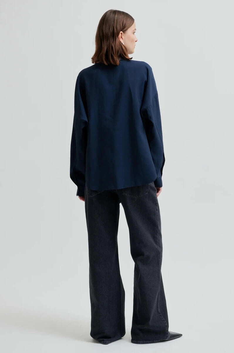 Second Female Timeline Blouse - Carbon