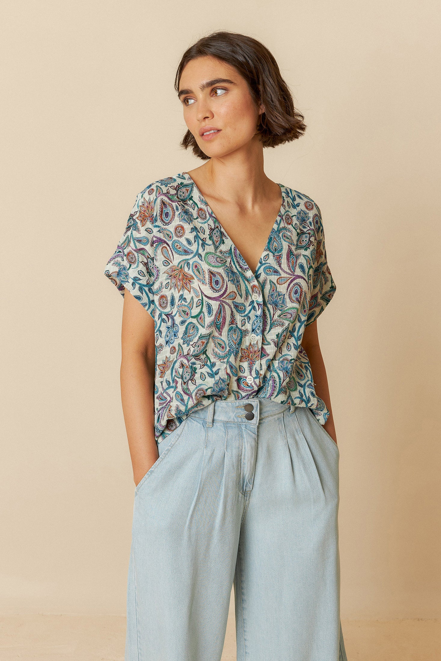 Indi & Cold Paisley Crop Shirt (AD191) - Multi