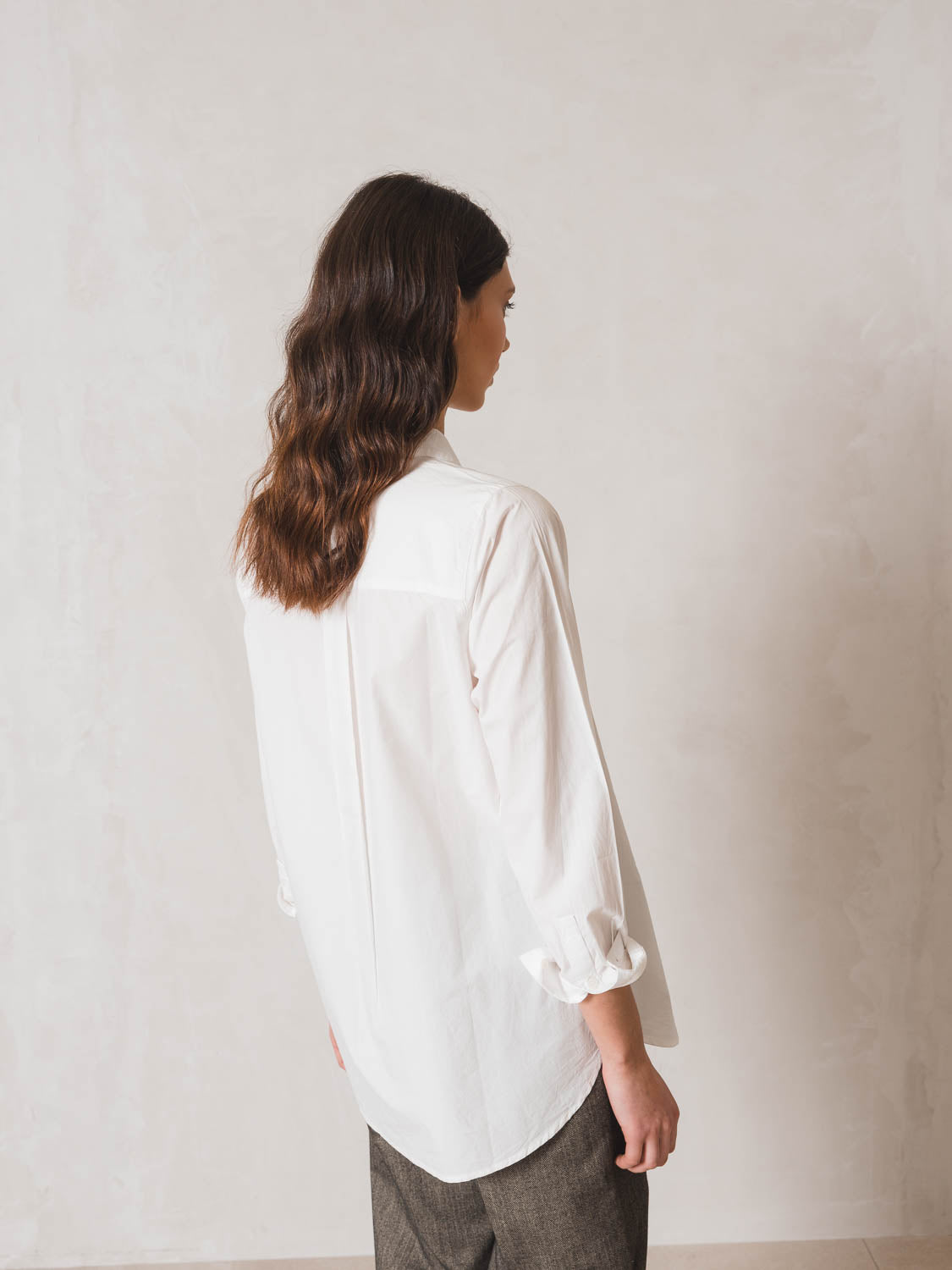 Indi & Cold Essential Poplin Shirt (AD431) - Blanco