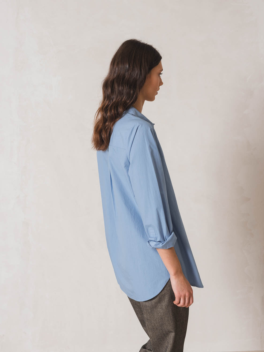 Indi & Cold Essential Poplin Shirt (AD431) - Cielo