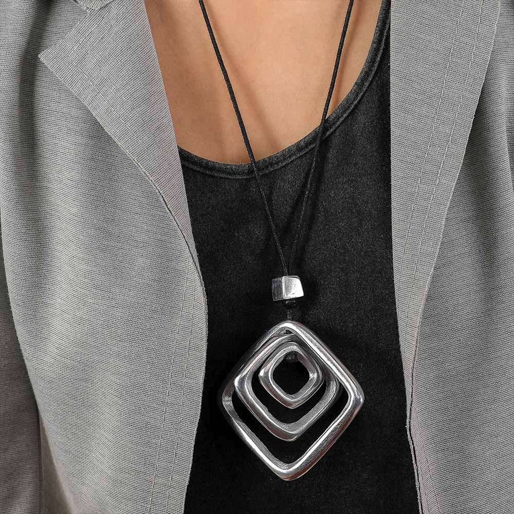 Vestopazzo 3 Rhombus Pendant Necklace (AL04084) - Silver