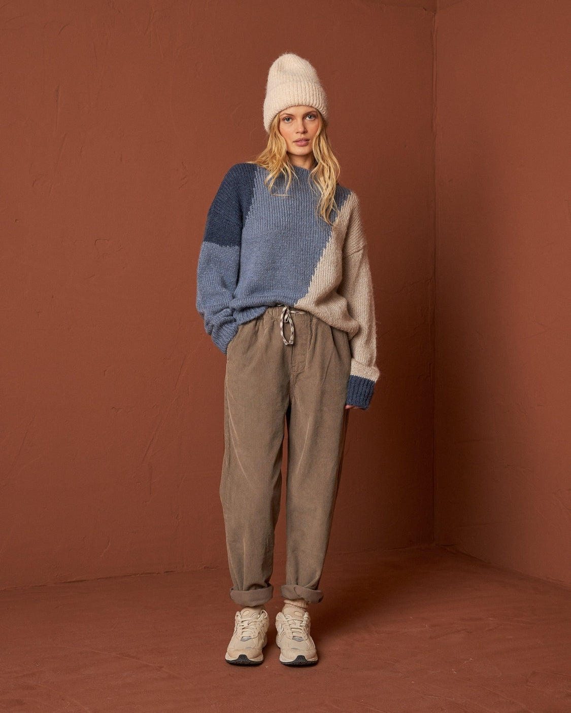 Indi & Cold Knitted Sweater Colours Intarsia (AX495) - Azul