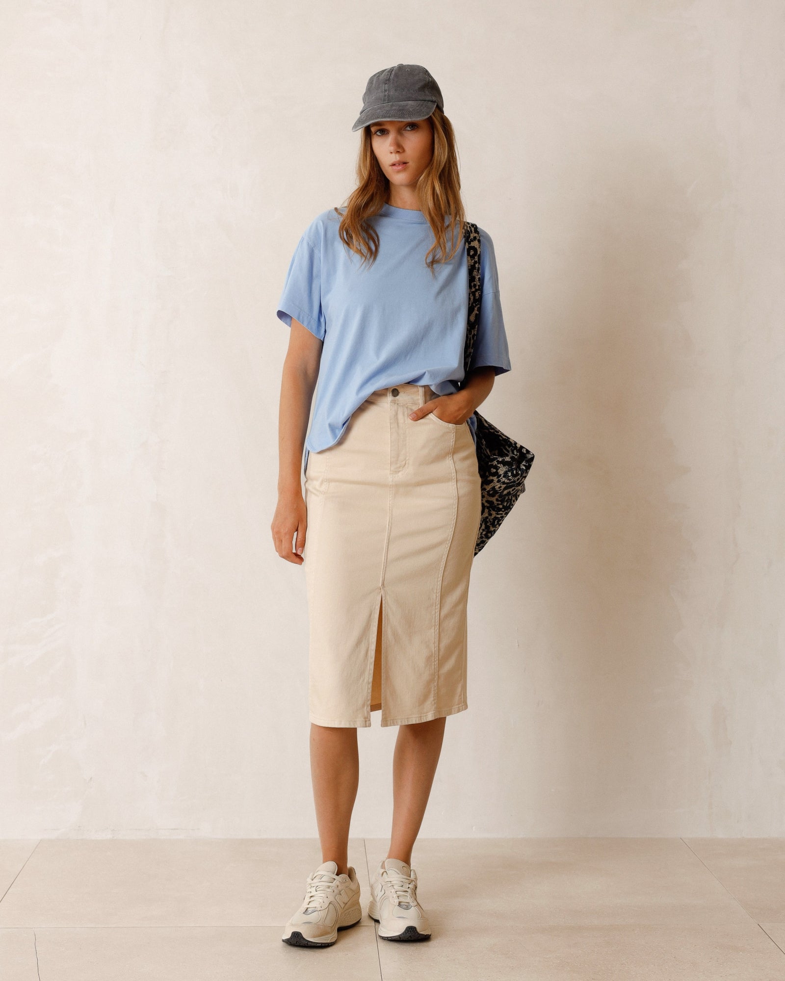 Indi & Cold Denim Pencil Skirt (DD201) - Crudo