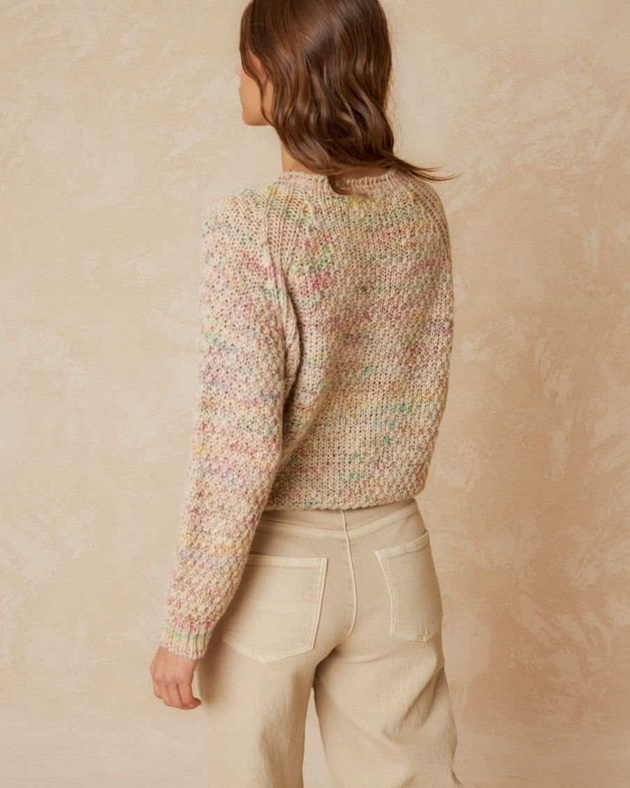 Indi & Cold Jumper Fantasy Yarn (EA474) - Crudo