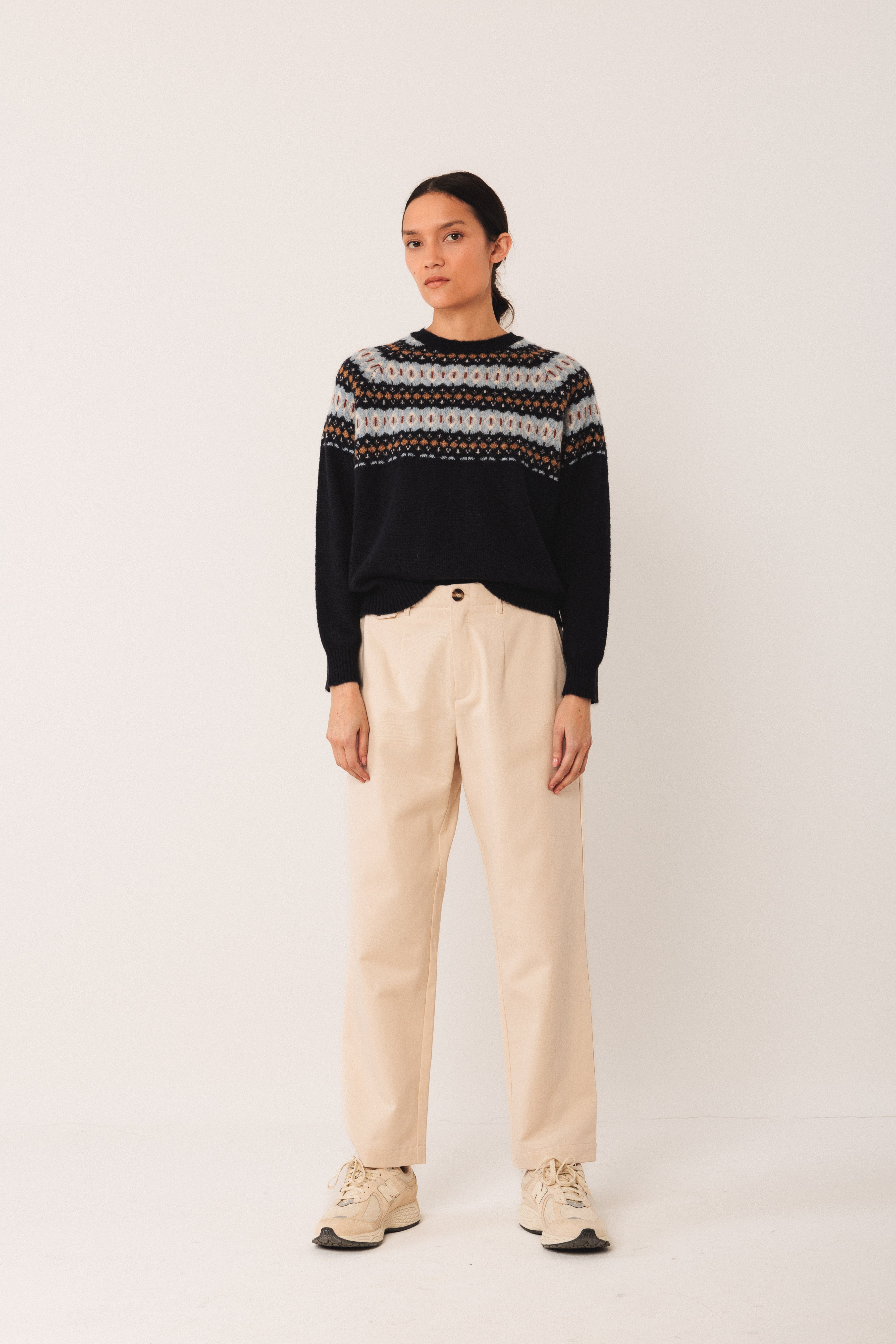 Indi & Cold Jacquard Border Sweater (EA536) - Marino