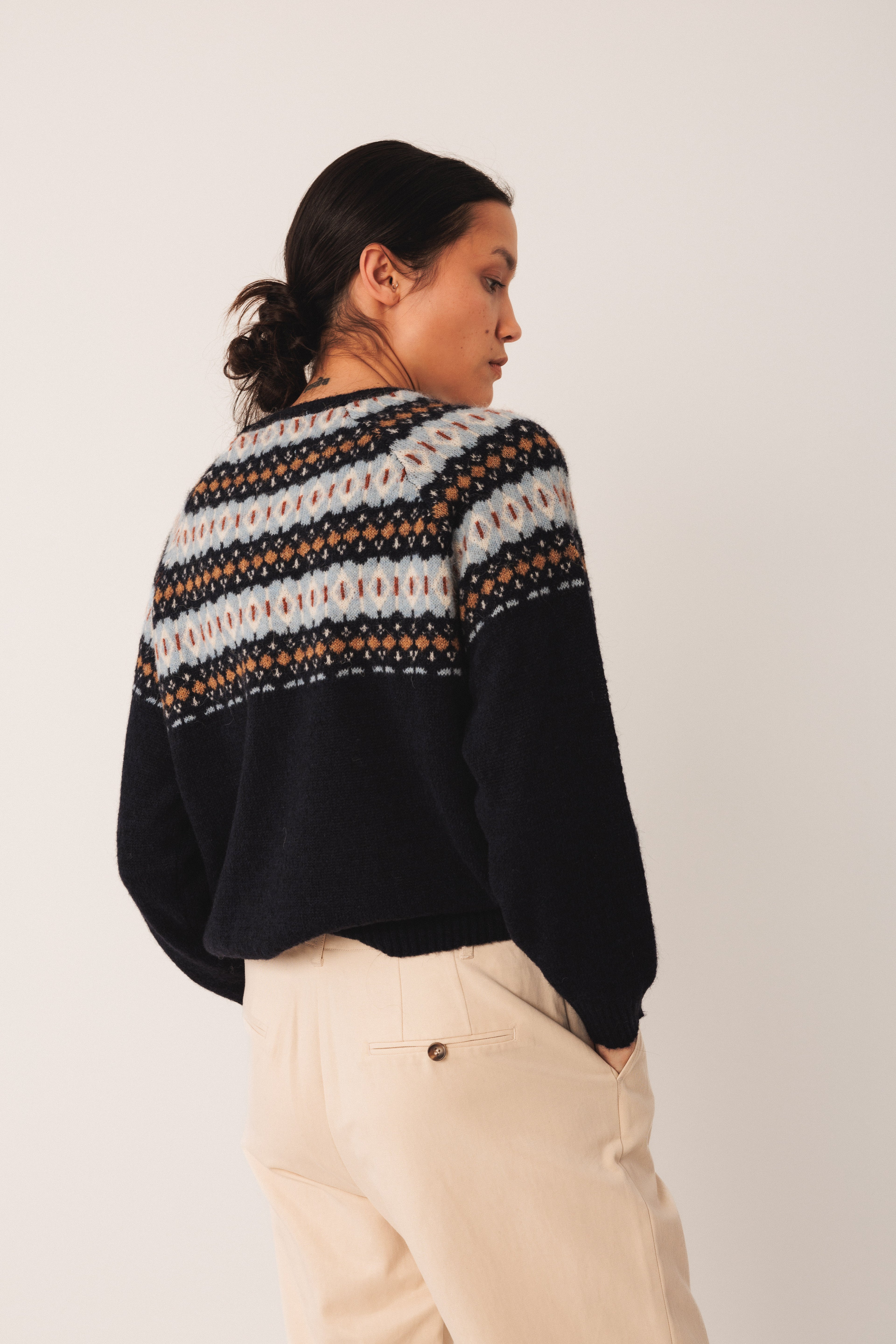 Indi & Cold Jacquard Border Sweater (EA536) - Marino
