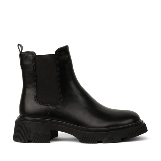 Matt & Nat Tayla Boot - Black