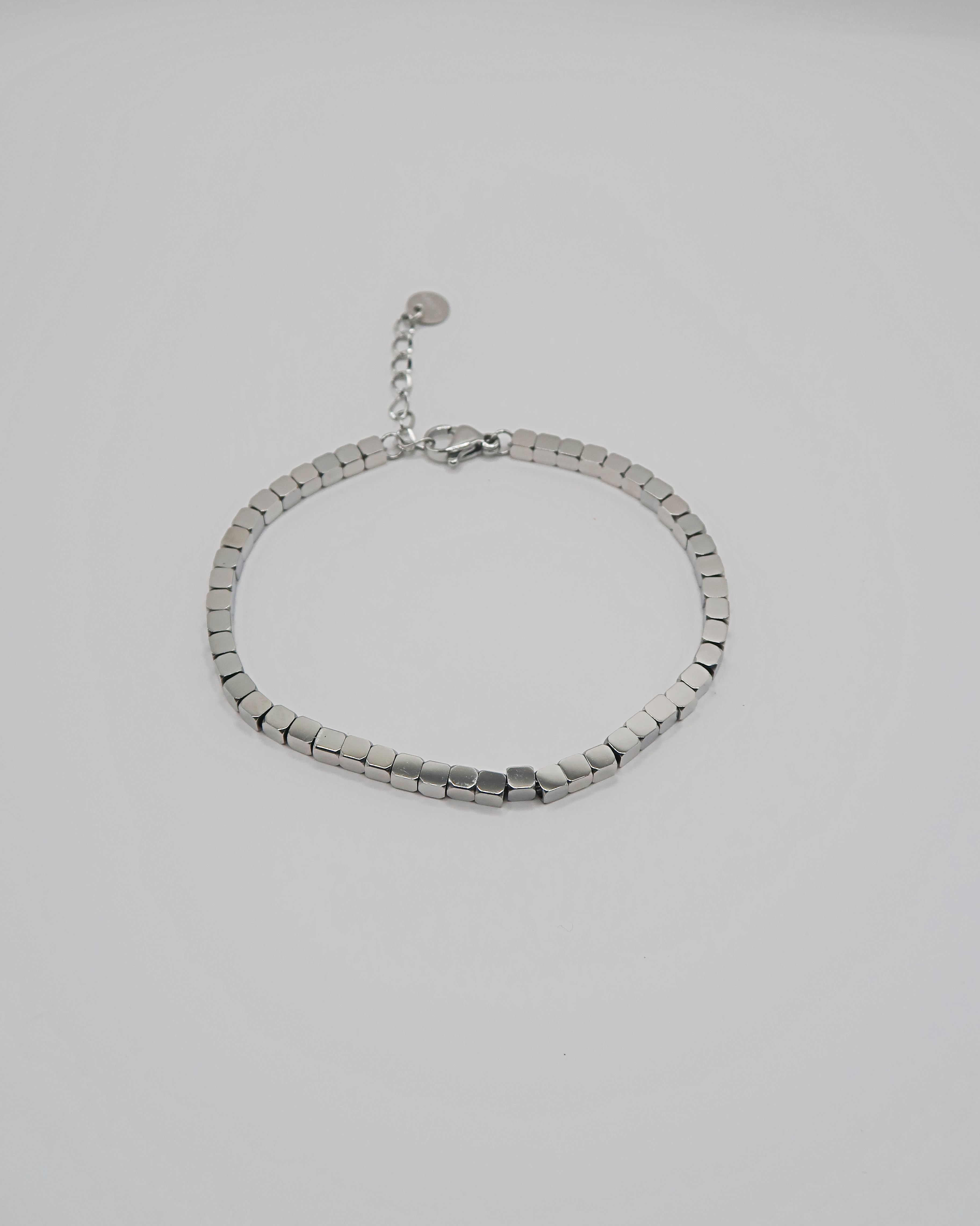 Humbleworks Faithful Sqaure Bead Chain - Silver