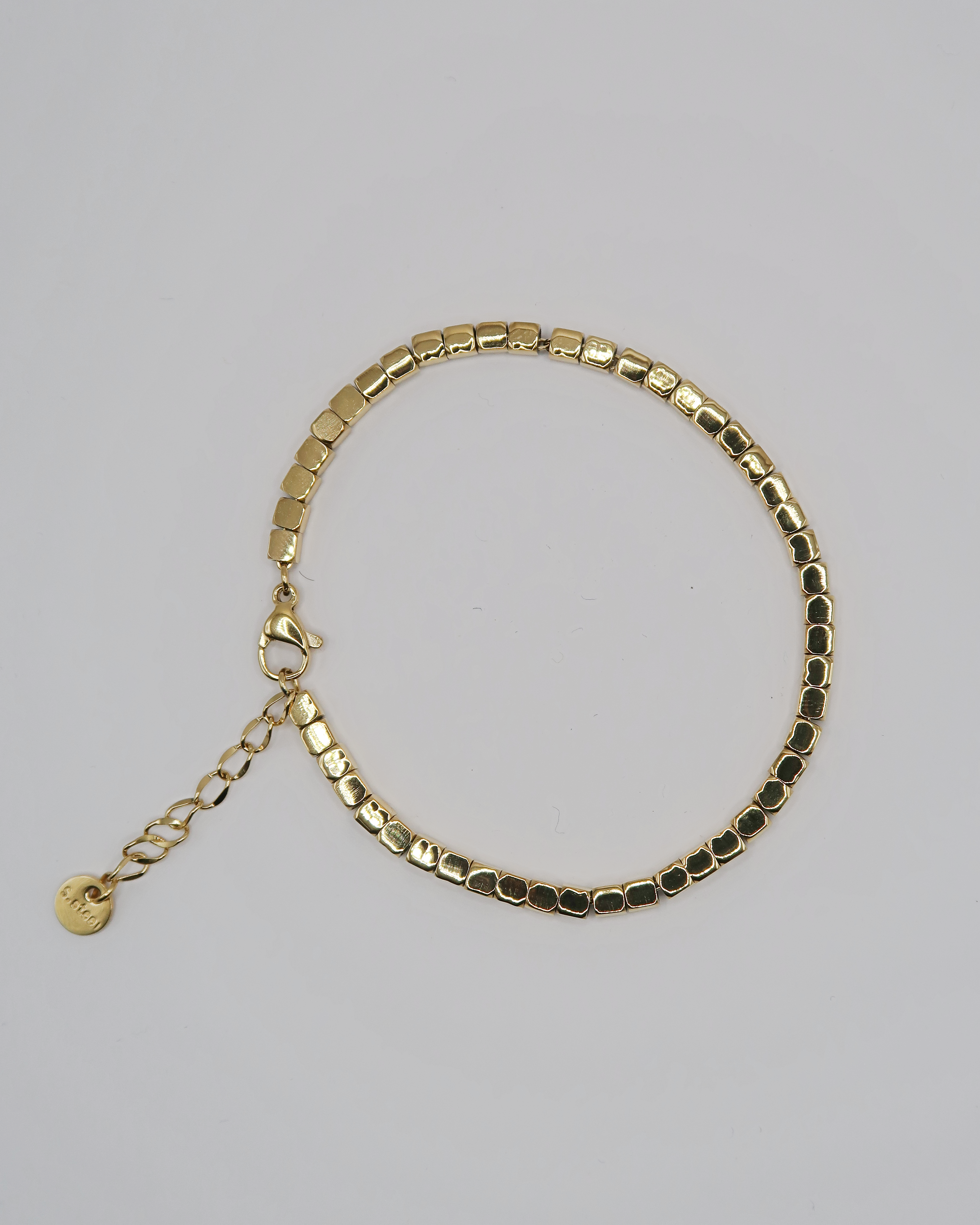 Humbleworks Faithful Sqaure Bead Chain - Gold