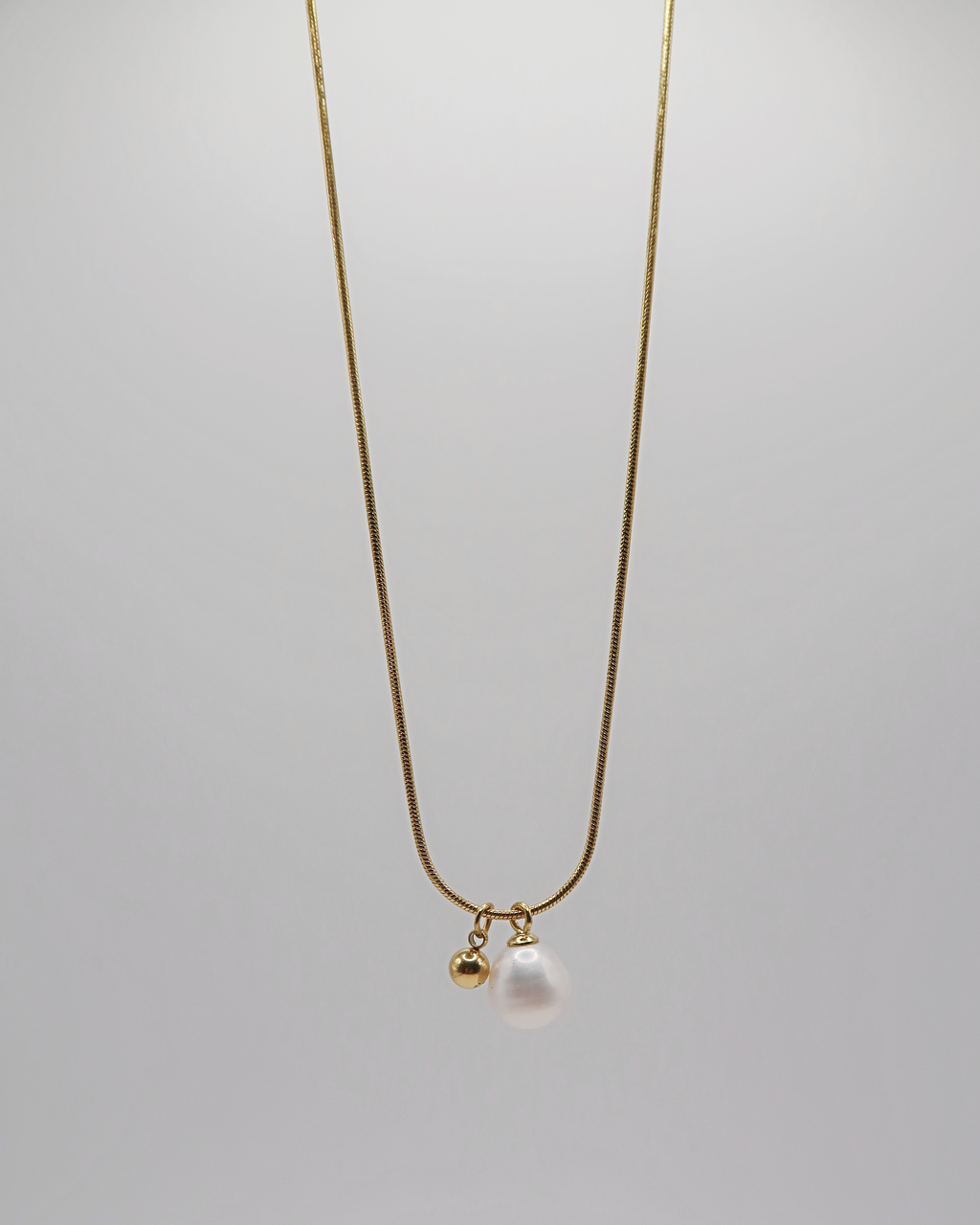 Humbleworks Fitzgerald Pearl Necklace - Gold
