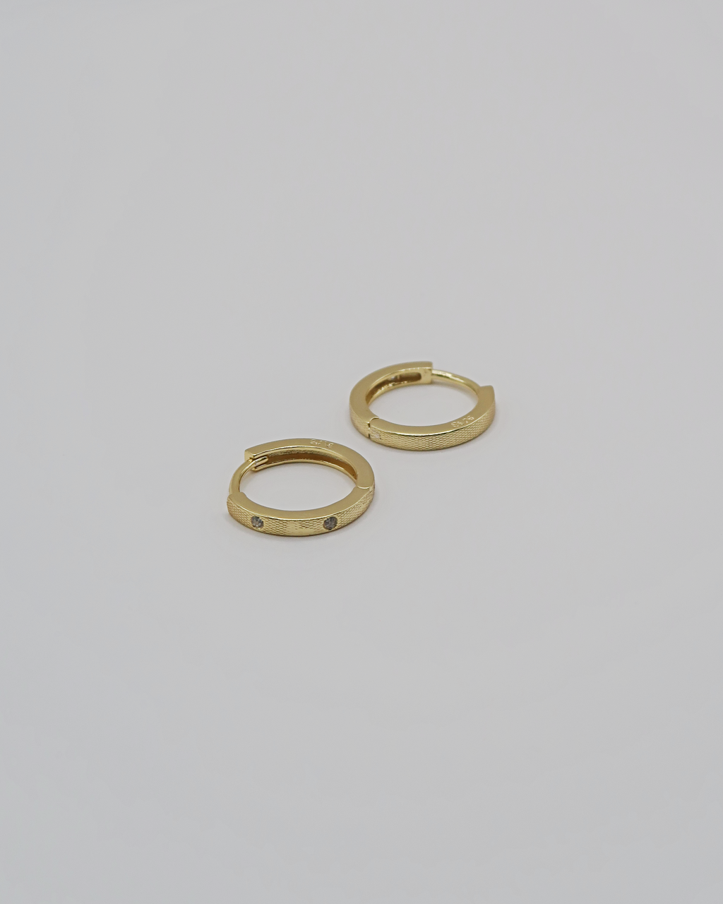 Humbleworks Garner Classic Zircon Hoop Earrings - Gold