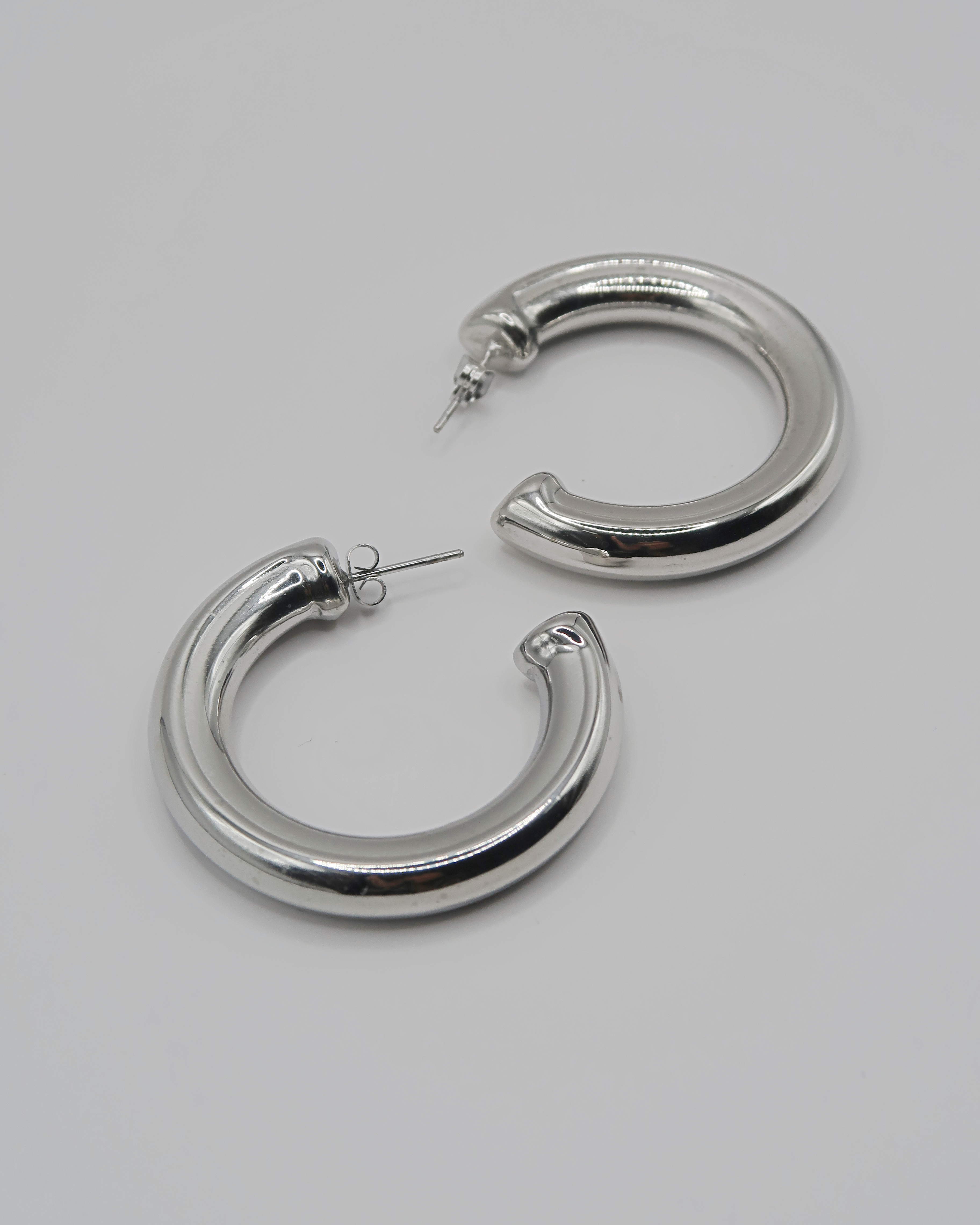 Humbleworks Harlow Round Circle Earrings - Silver