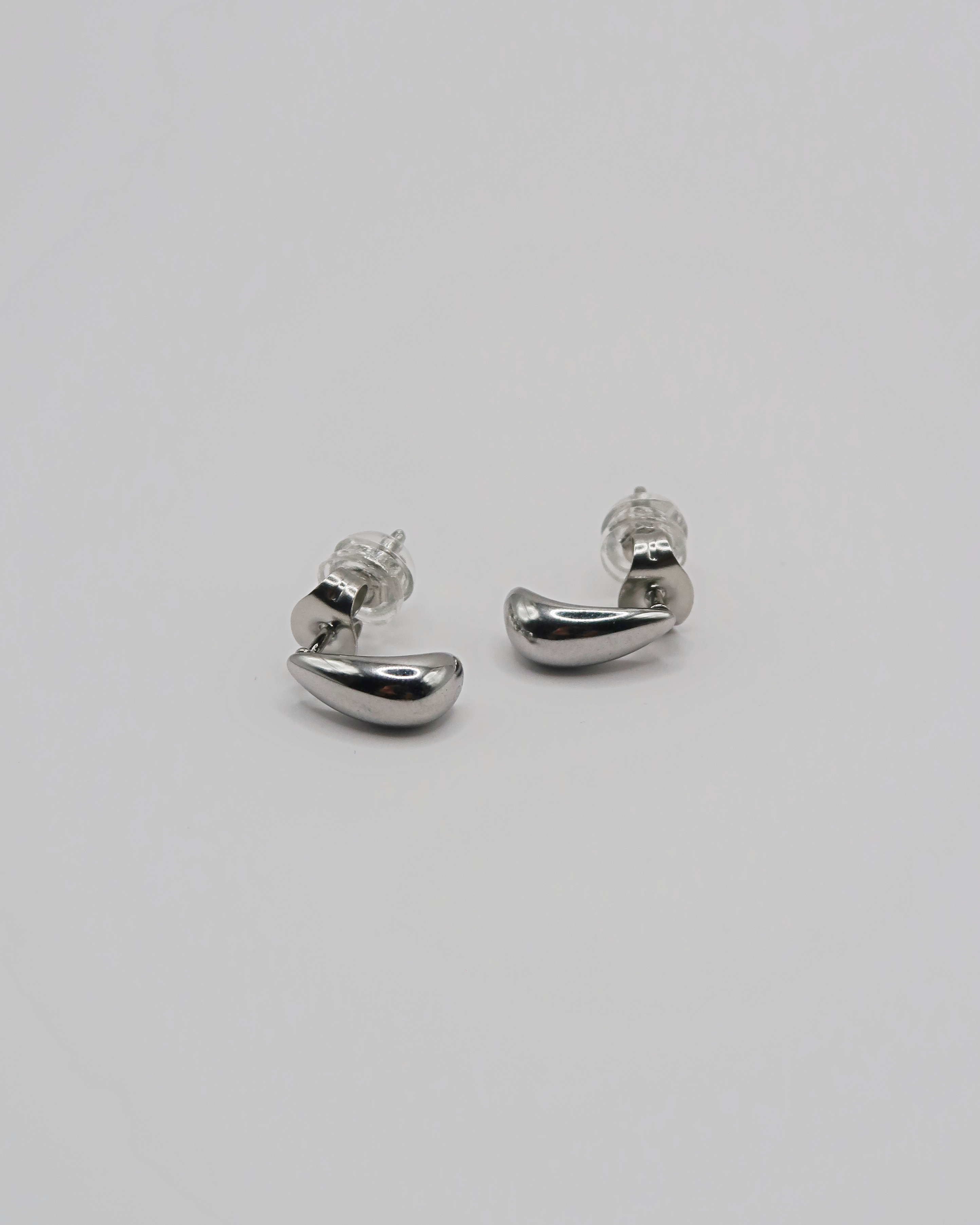 Humbleworks Hayworth Small Tear Drop Earrings - Silver