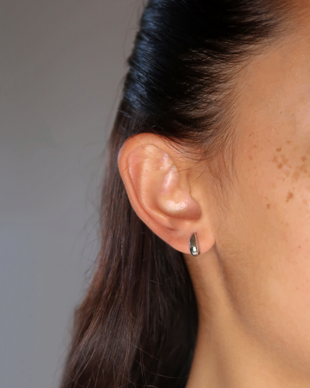 Humbleworks Hayworth Small Tear Drop Earrings - Silver
