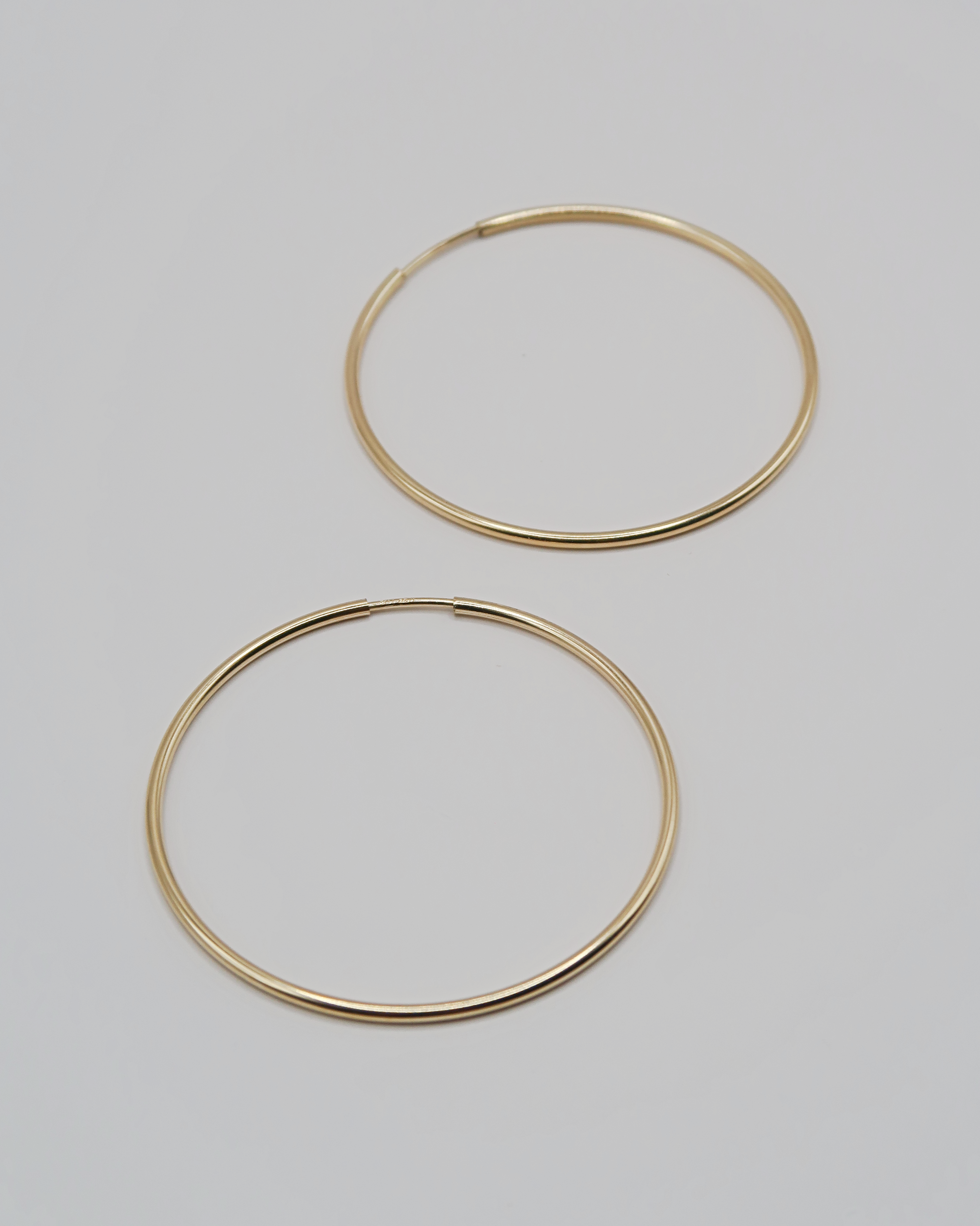 Humbleworks Hunter Fine Hoop 38mm Earrings - Gold