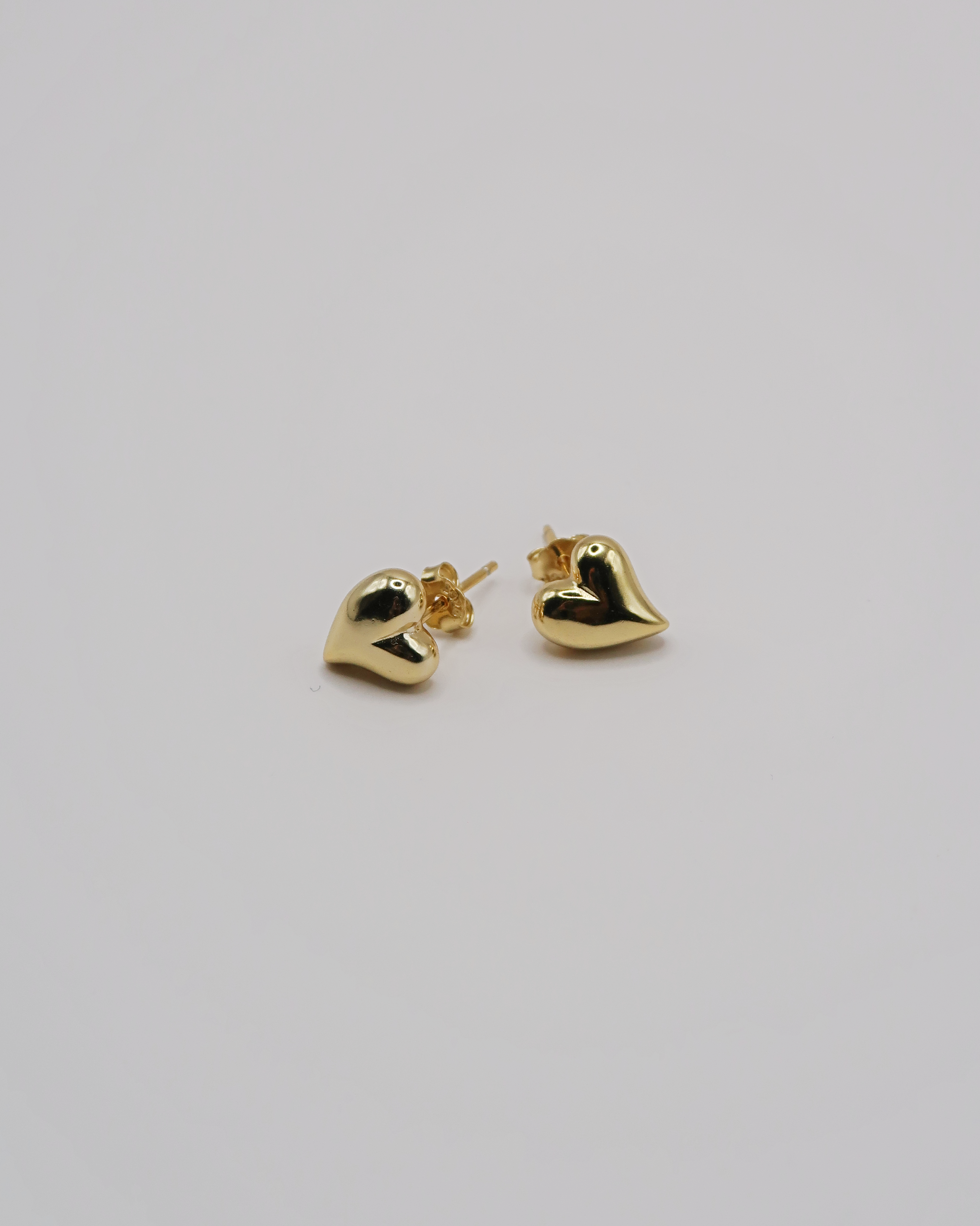Humbleworks Johansson Heart Earrings - Gold