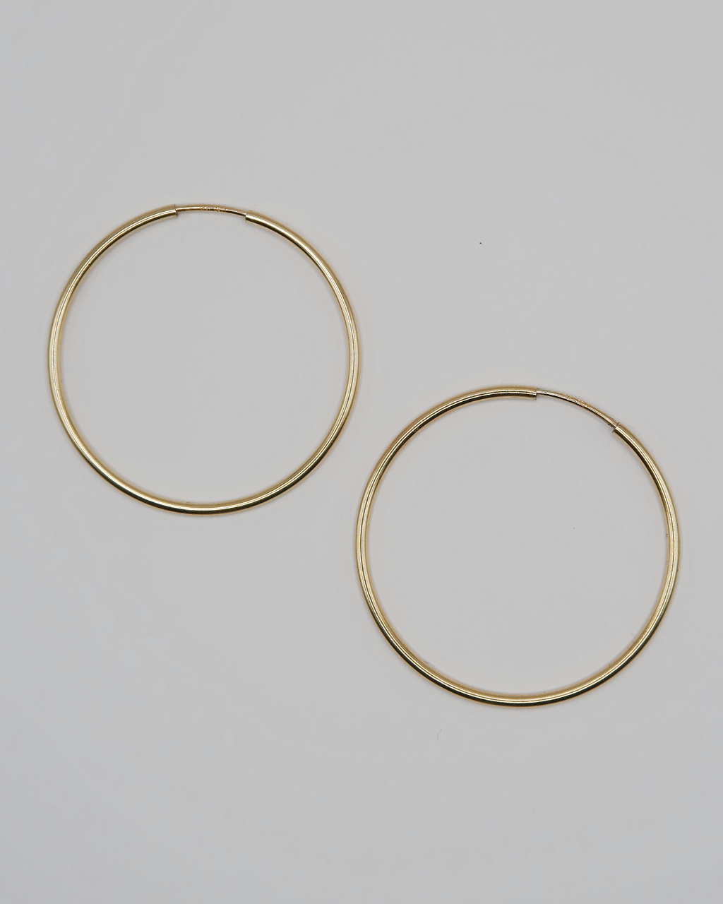 Humbleworks Jolie Fine Hoop 30mm Earrings - Gold
