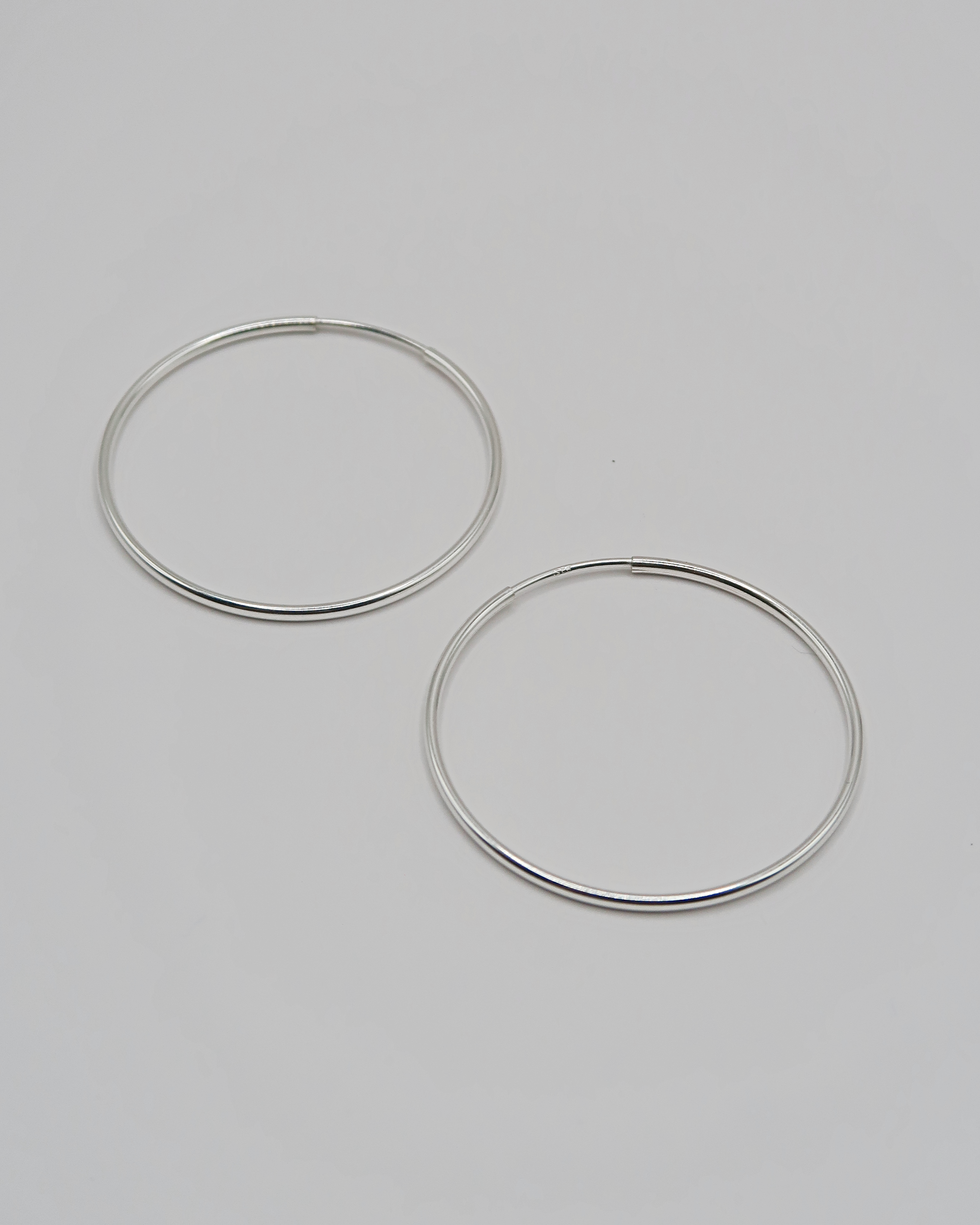 Humbleworks Jolie Fine Hoop 30mm Earrings - Silver