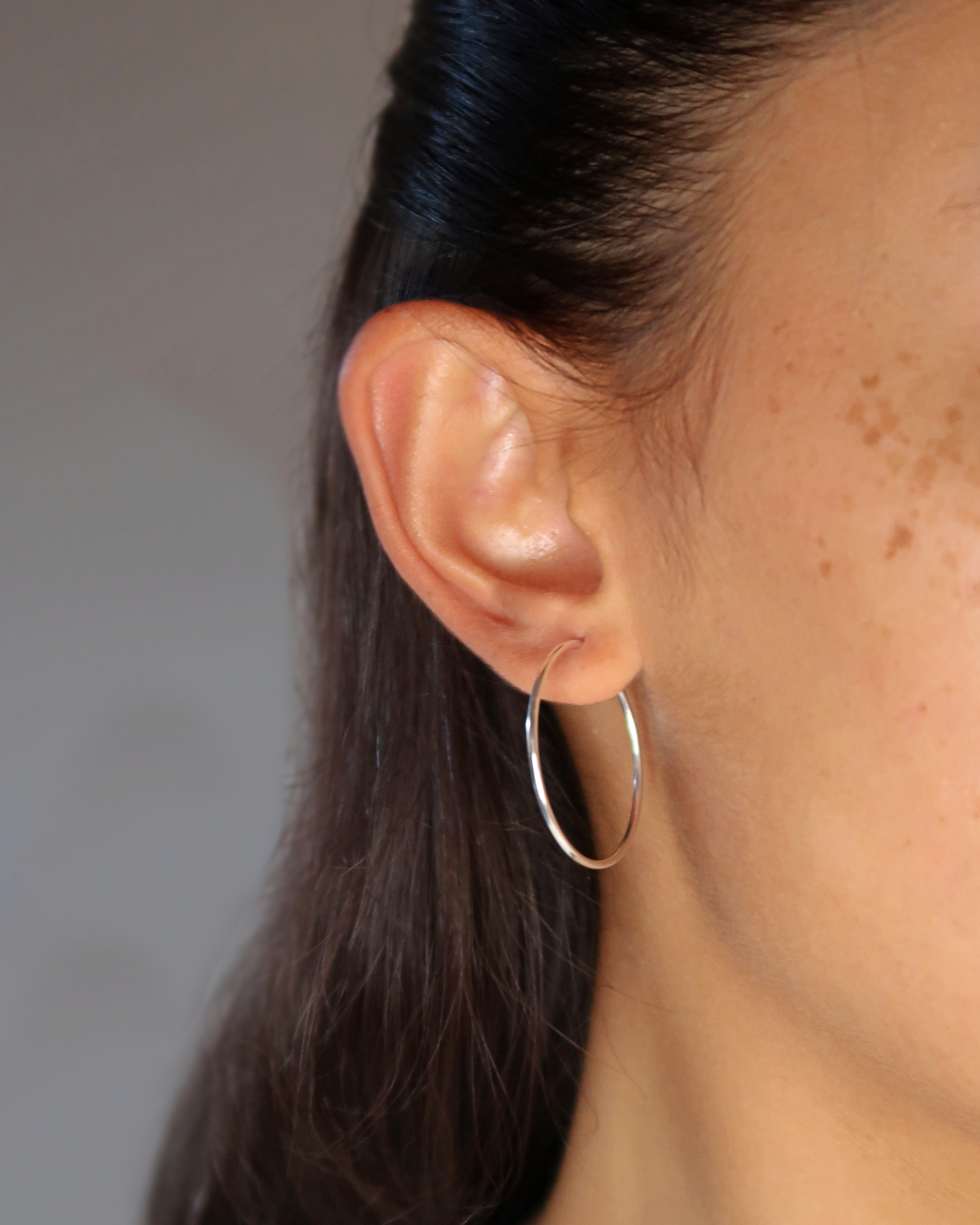 Humbleworks Jolie Fine Hoop 30mm Earrings - Silver
