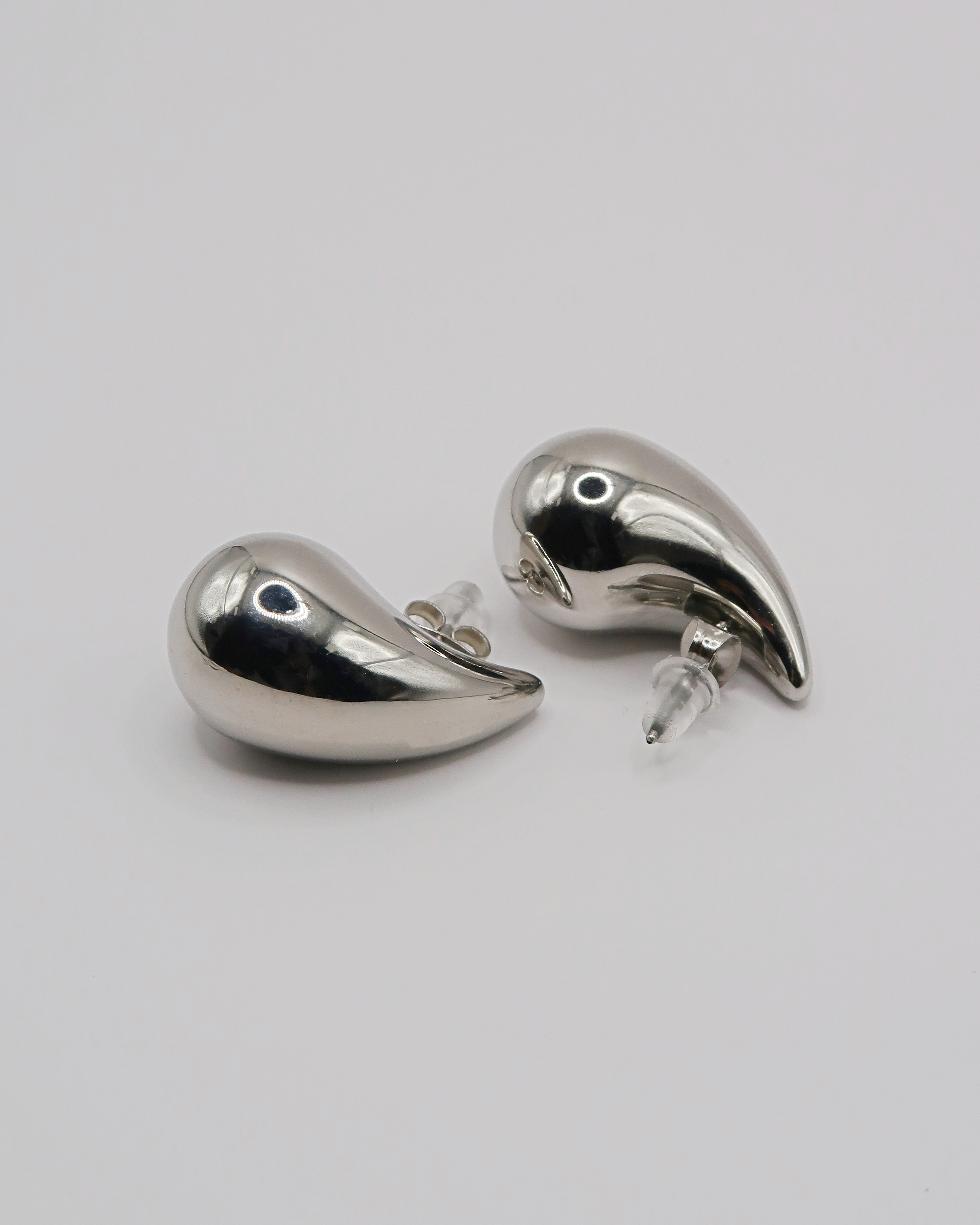 Humbleworks Rogers Large Tear Drop Earrings - Silver