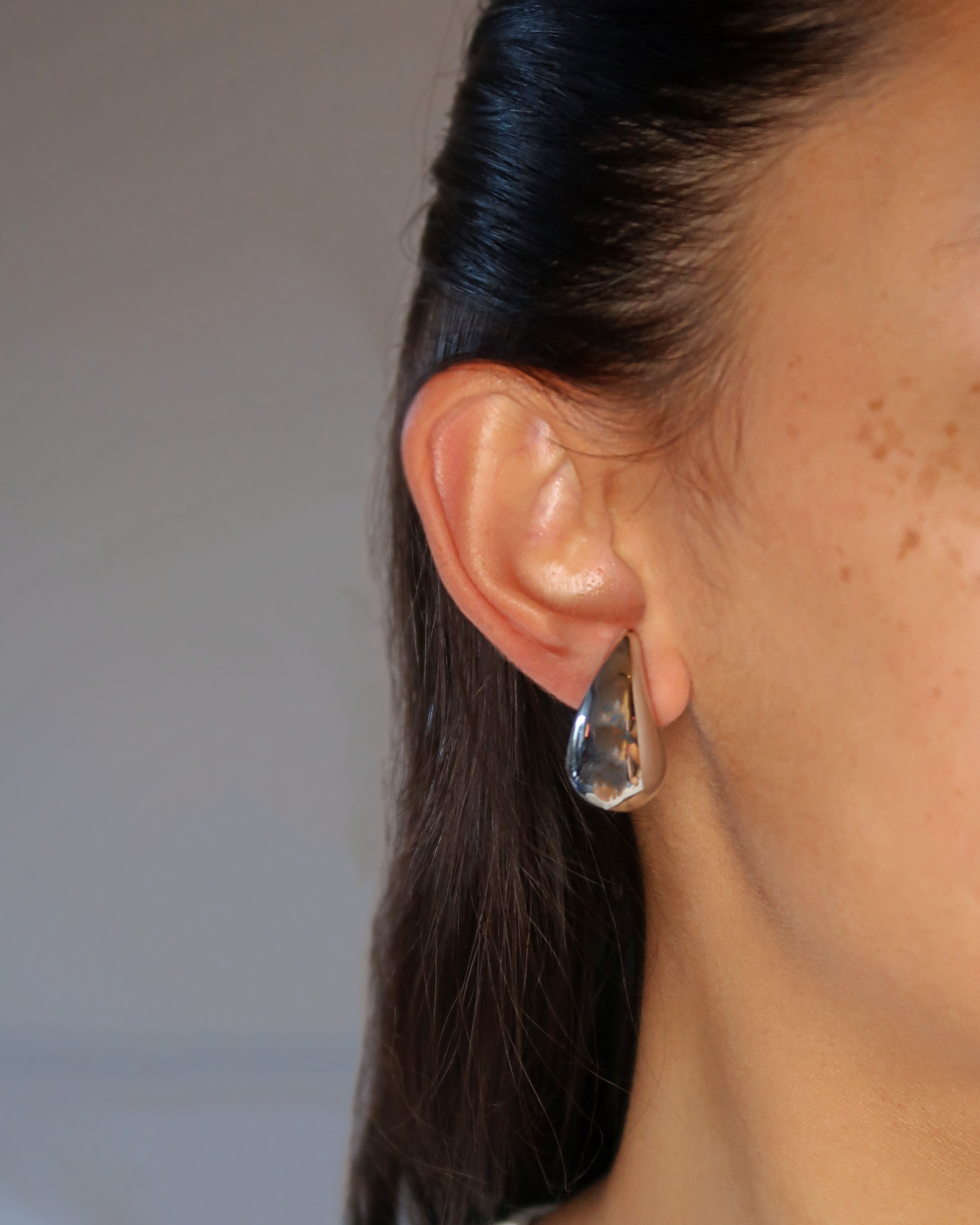 Humbleworks Rogers Large Tear Drop Earrings - Silver
