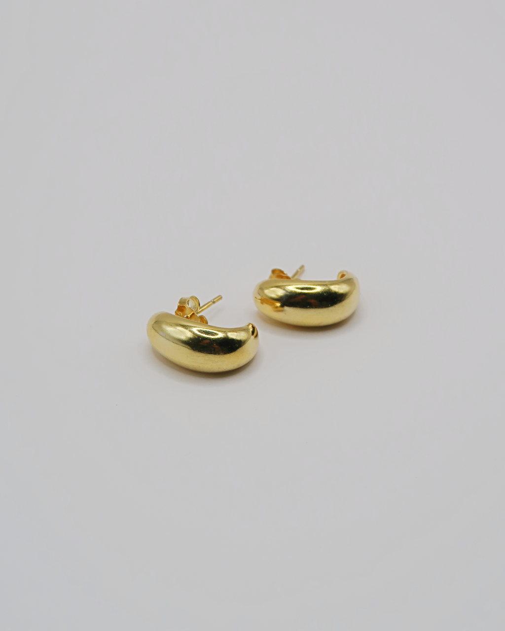 Humbleworks Theron Curved Earrings - Gold