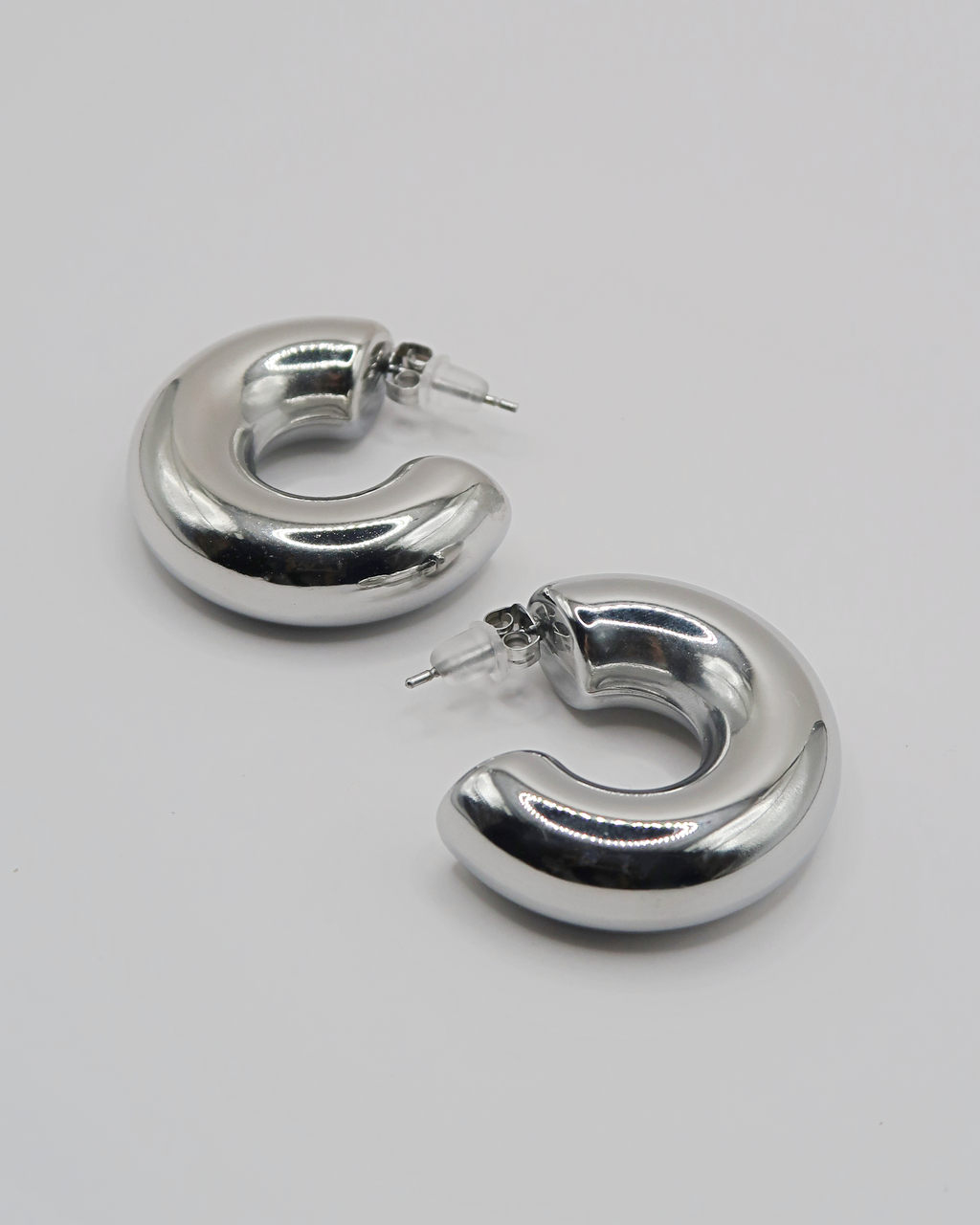 Humbleworks West Chunky C Earrings - Silver