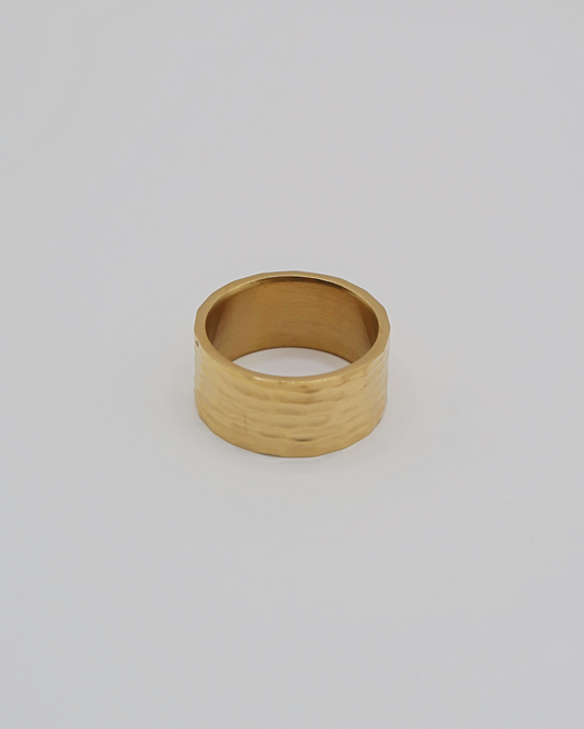 Humbleworks Winslet Feather Design Ring - Gold