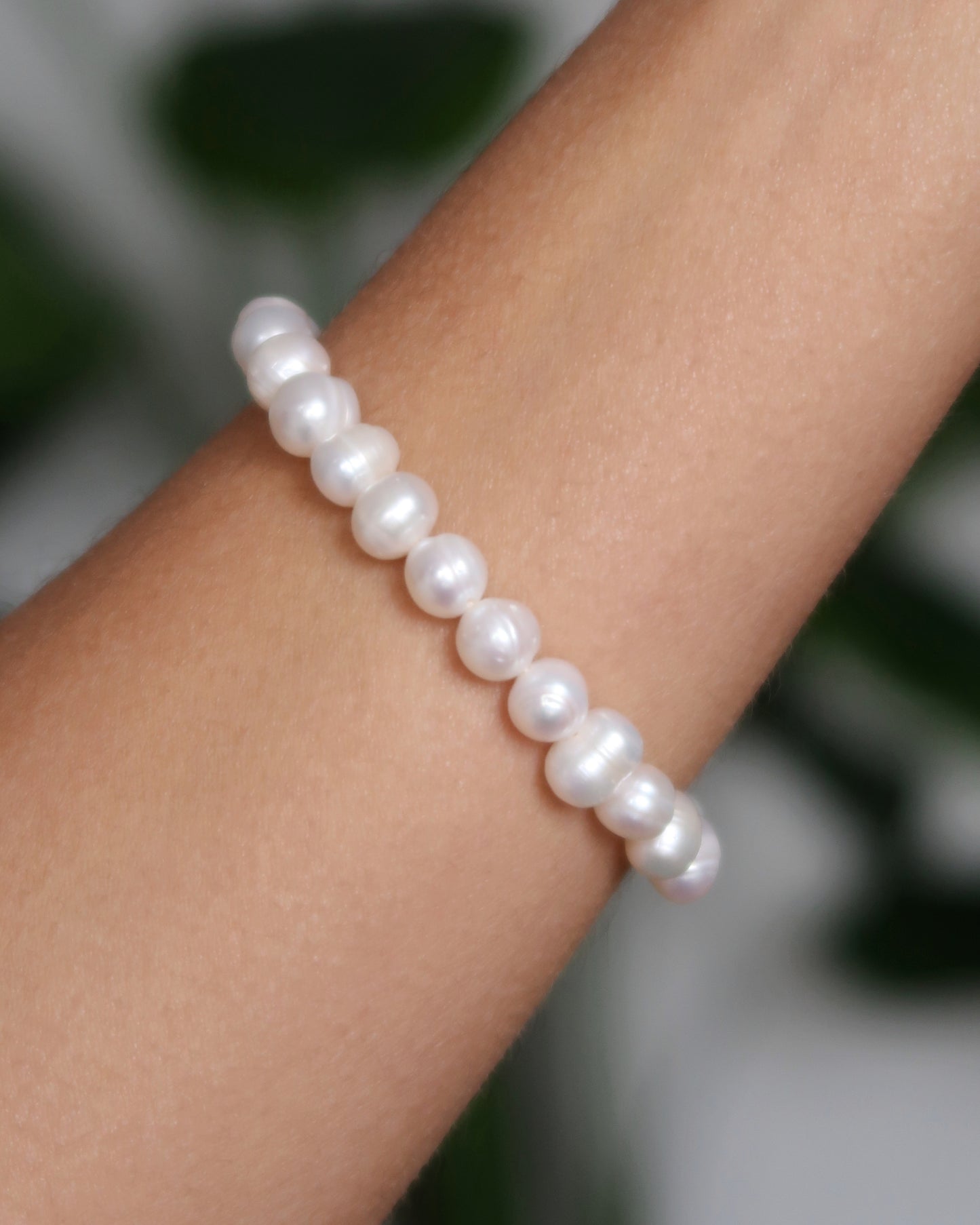 Maya Melbourne Round Pearl Bracelet Medium - Silver Clasp