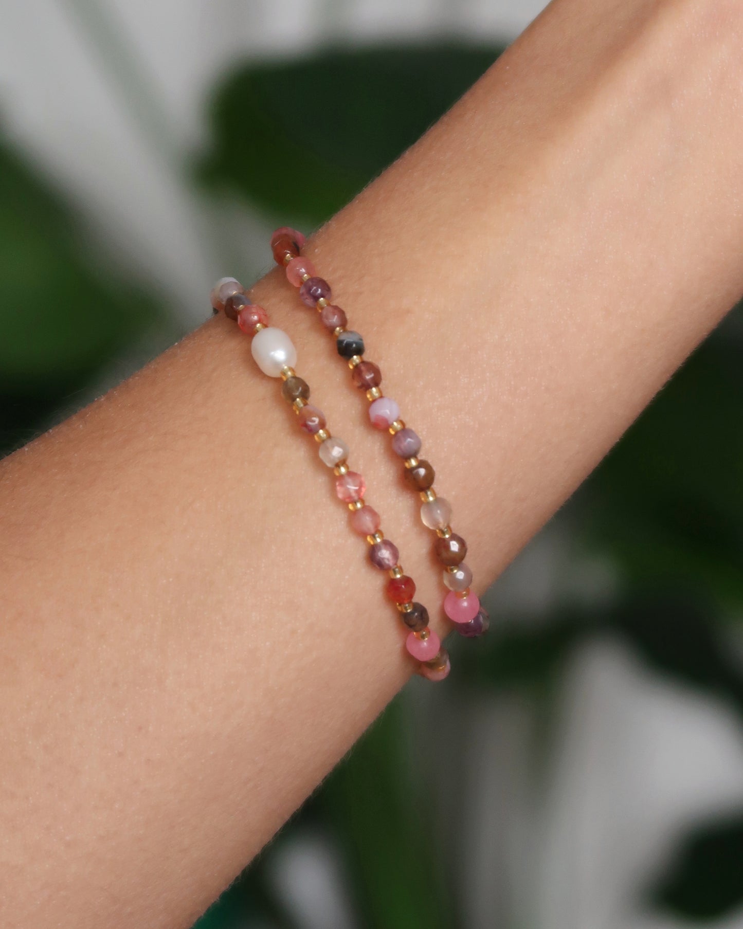 SC Stone Bead Natural Pearl Elastic Bracelet - Pink Stone Pearl