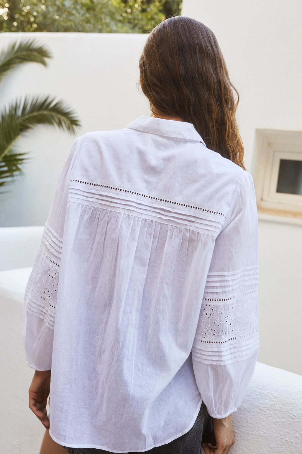 Indi & Cold Embroidered Voile Shirt (MC113) - Blanco