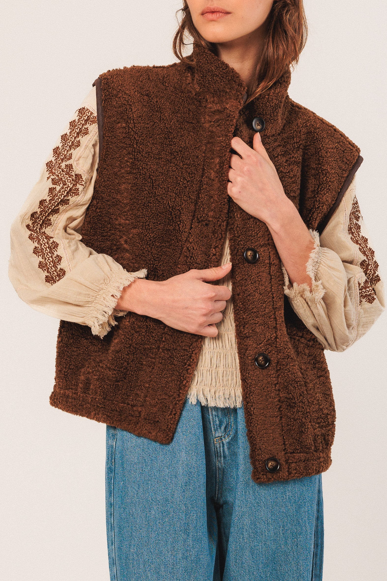 Indi & Cold Reversible Teddy Vest (MT671) - Chocolate