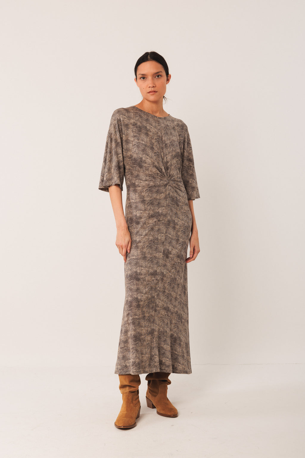 Indi & Cold Netting Print Dress (SK180) - Carbon