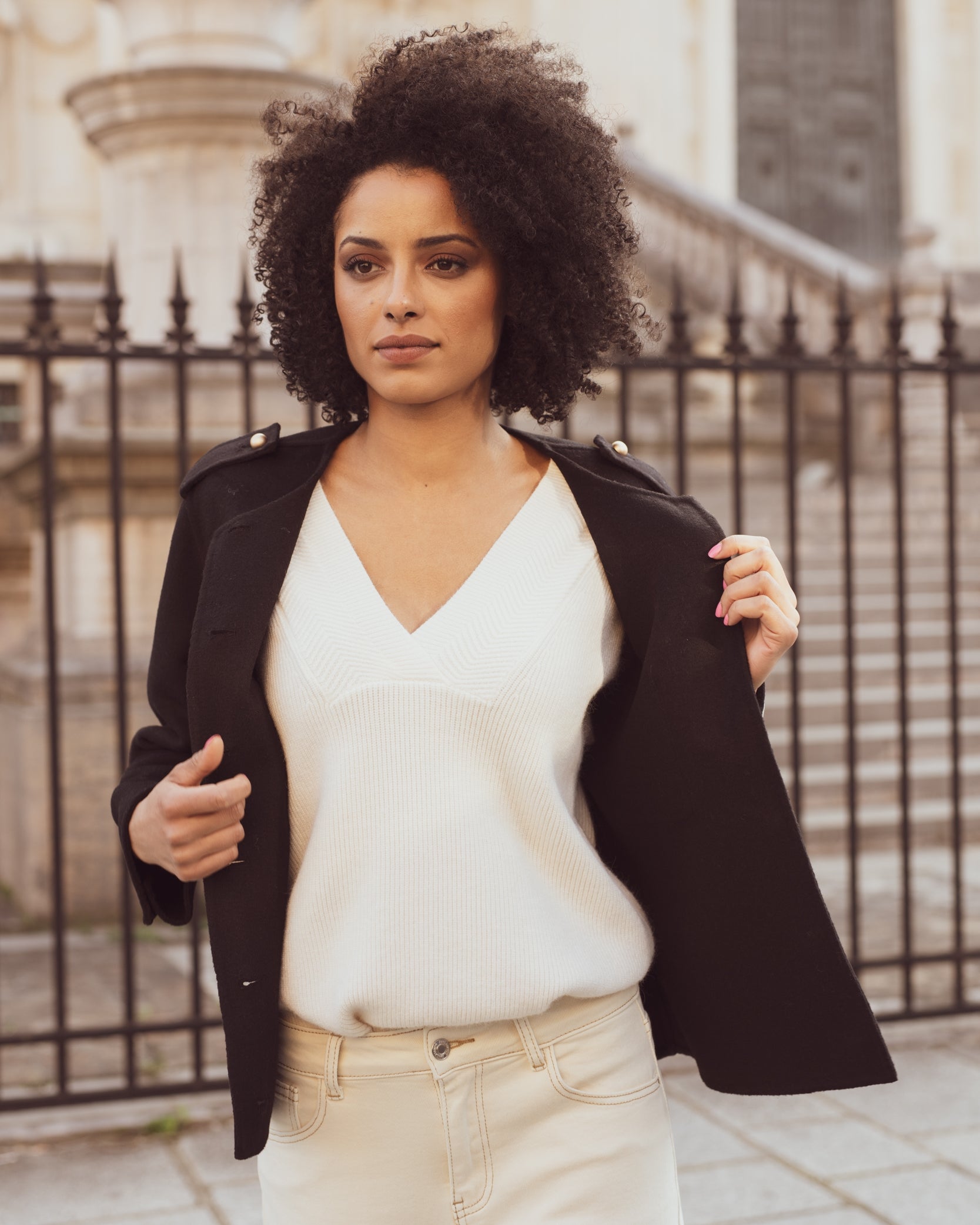 Sunny Studio Paris Gina V Neck Knitted Top - Ecru