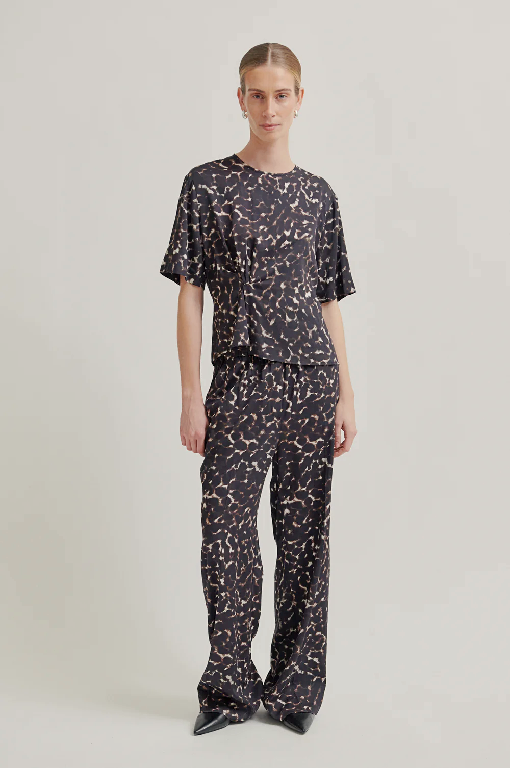 Second Female Savani Pant - Delicioso